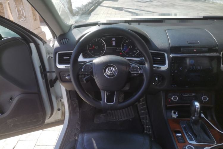 Used Volkswagen Touareg 2011 3.0 TSI Standard Version