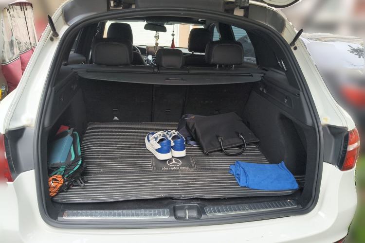 Used Mercedes-Benz GLC 2016 GLC 260 4MATIC Luxury Model