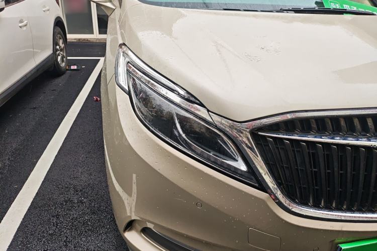 Used Buick GL8 2017 ES 28T Flagship Model China V Standard