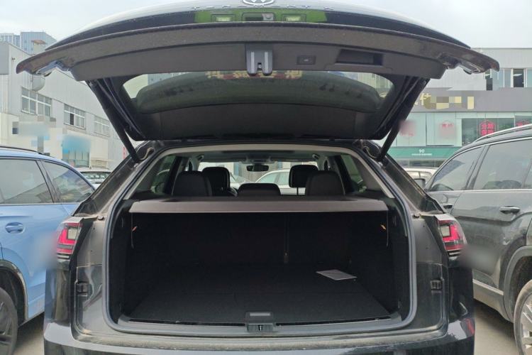 Used Volkswagen Teramont X 2024 380TSI Four-Wheel Drive Longxiang Edition Trunk