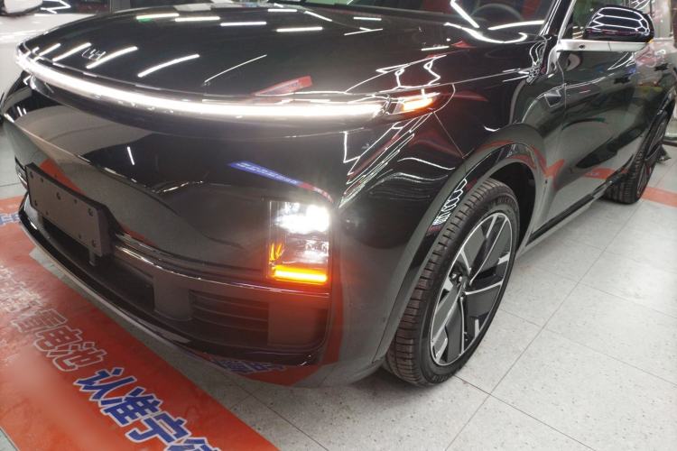 Used Li Auto L9 2025 Pro Smart Refreshed Edition
