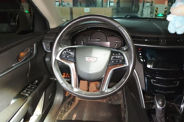 Used Cadillac XTS 2018 28T Tech Edition Steering Wheel