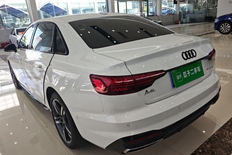 Used Audi A4L 2022 40 TFSI Luxury Dynamic Model
