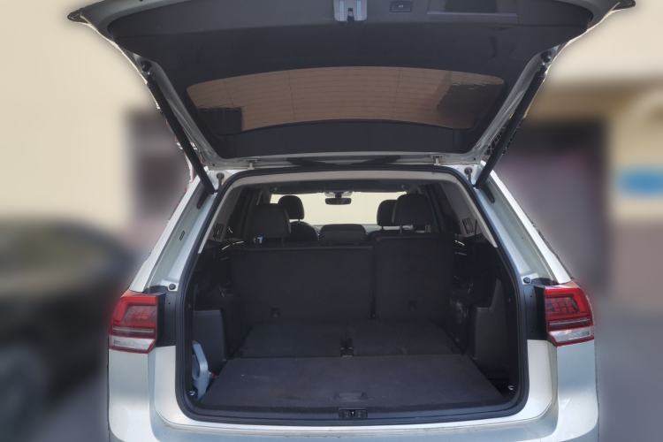 Used Volkswagen Teramont 2019 330TSI Two-Wheel-Drive Luxury Edition China VI Standard
