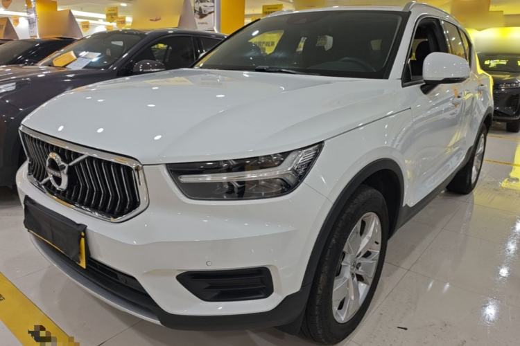 Used Volvo XC40 2021 T4 4x4 SmartDrive Fashion Edition