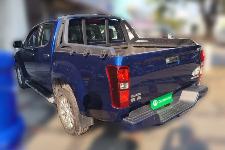 Used Isuzu D-MAX 2022 2.0T Two-Wheel Drive Automatic Gasoline LingShang Version JX4G20A6L