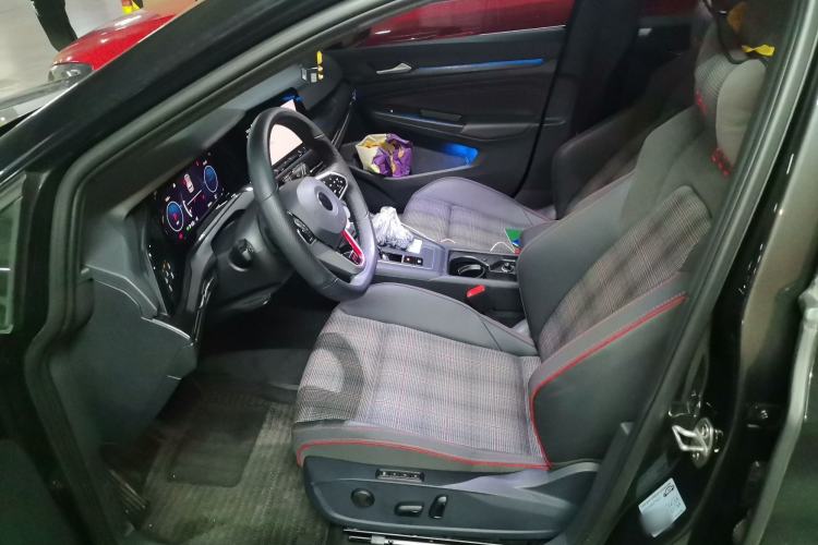 Used Volkswagen Golf GTI 2023 380TSI DSG GTI
