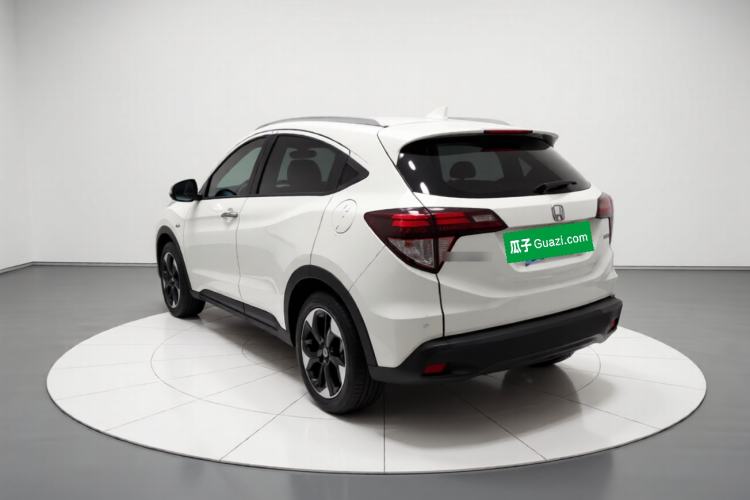 Used Honda Vezel 2017 1.8L CVT Front-Wheel Drive Pioneer Edition Exterior 2