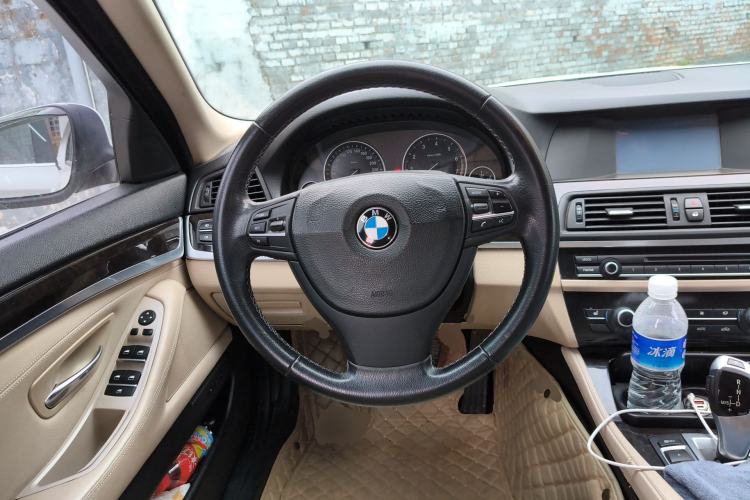 Used BMW 5 Series 2013 525Li Leading Model