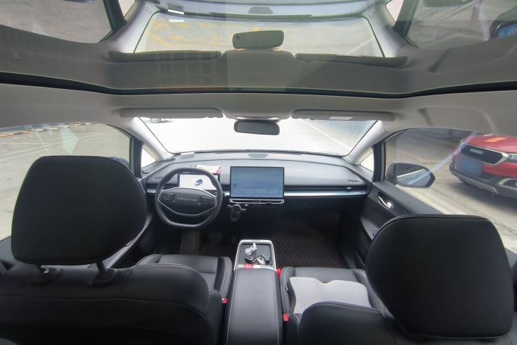 Used Venucia VX6 2024 520 Travel Edition
