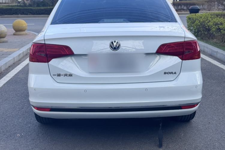 Used Volkswagen Bora 2018 1.5L Automatic Comfort Model Exterior 3