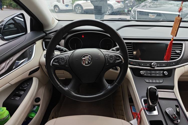Used Buick LaCrosse 2021 Avenir Avia First-Edition Model Steering Wheel