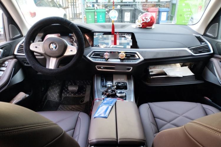 Used BMW X5 2022 Restyled xDrive 30Li Luxury Version M Sport Package
