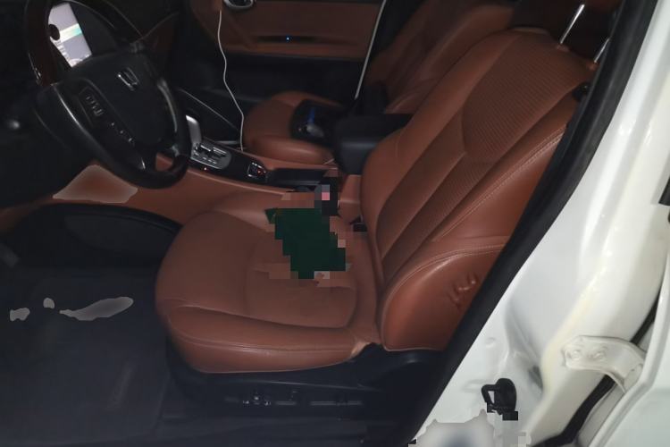 Used Luxgen Great 7 SUV 2013 Limited-Edition Sharp Model 2.2T Two-Wheel-Drive Smart Version
