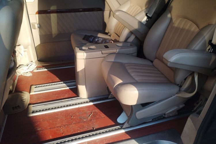 Used Mercedes-Benz Viano 2013 3.0L Navigator Edition Left Rear Seat