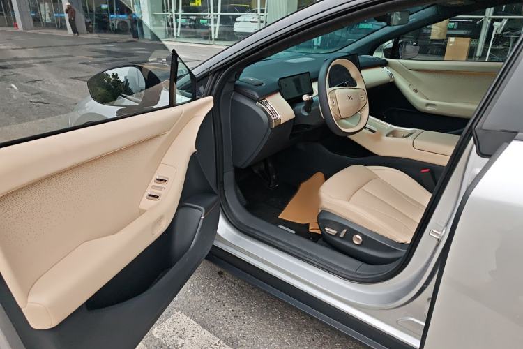 Used XPeng P7+ 2024 Long-Range Max Driver Seat