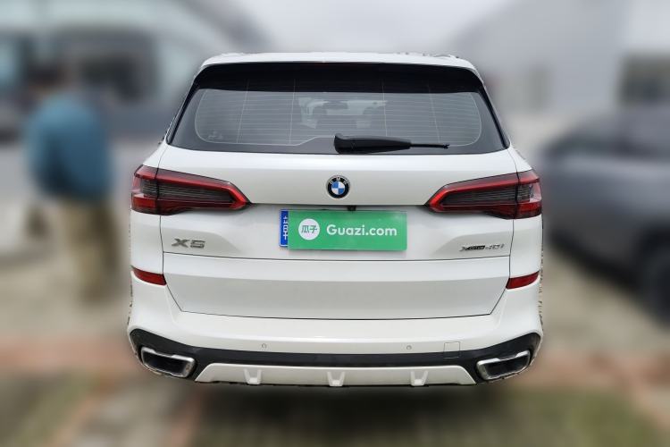 Used BMW X5 2019 xDrive40i Luxury Model with M Sport Package
