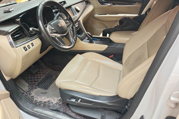 Used Cadillac XT5 2018 25T Luxury Model
