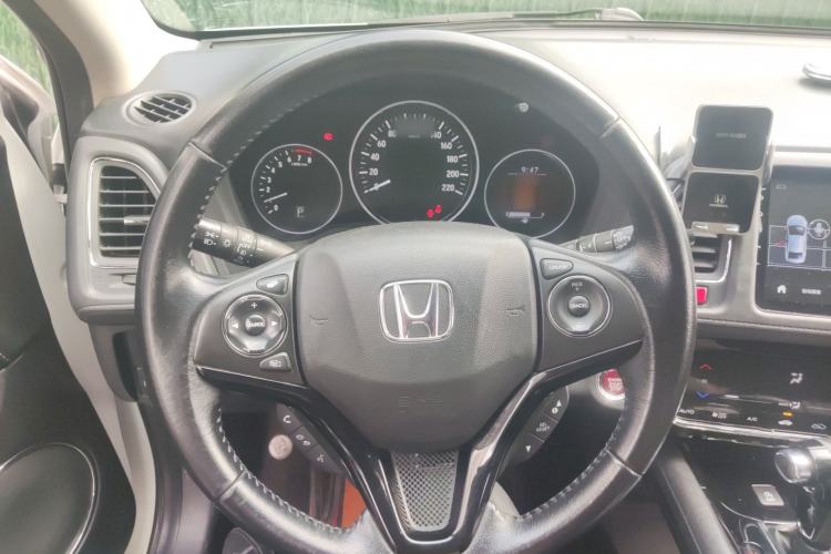 Used Honda Vezel 2015 1.8L CVT 2WD Luxury Model Steering Wheel
