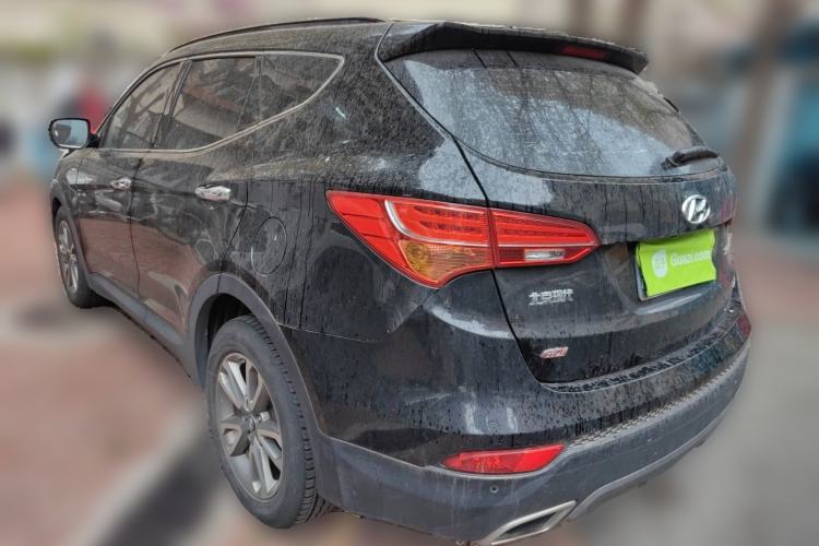 Used Hyundai Santa Fe 2013 2.4L Automatic 4x4 Prestige Edition Rear Left 45 Deg