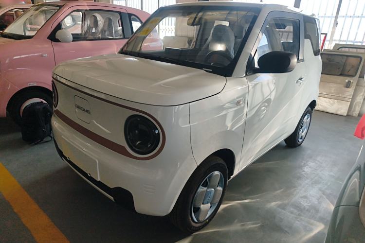 Used Geely Galaxy Panda 2024 Panda Mini 200km Endurance Bear
