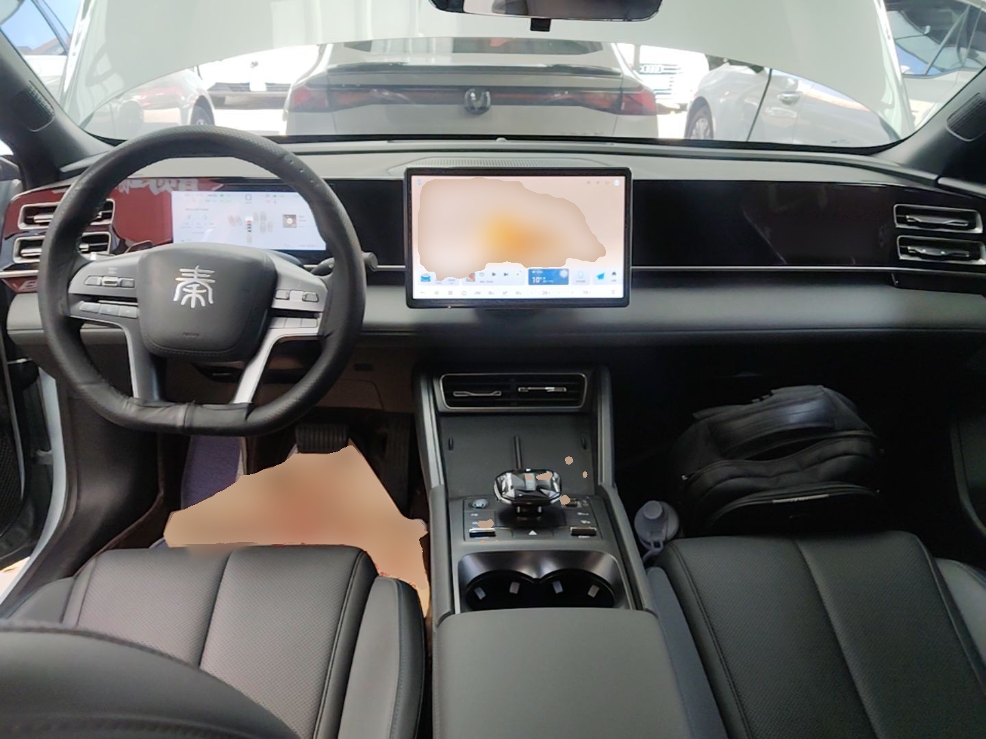 BYD Qin L 2025 DM-i Smart Drive 80KM Leading Model — снимка 12