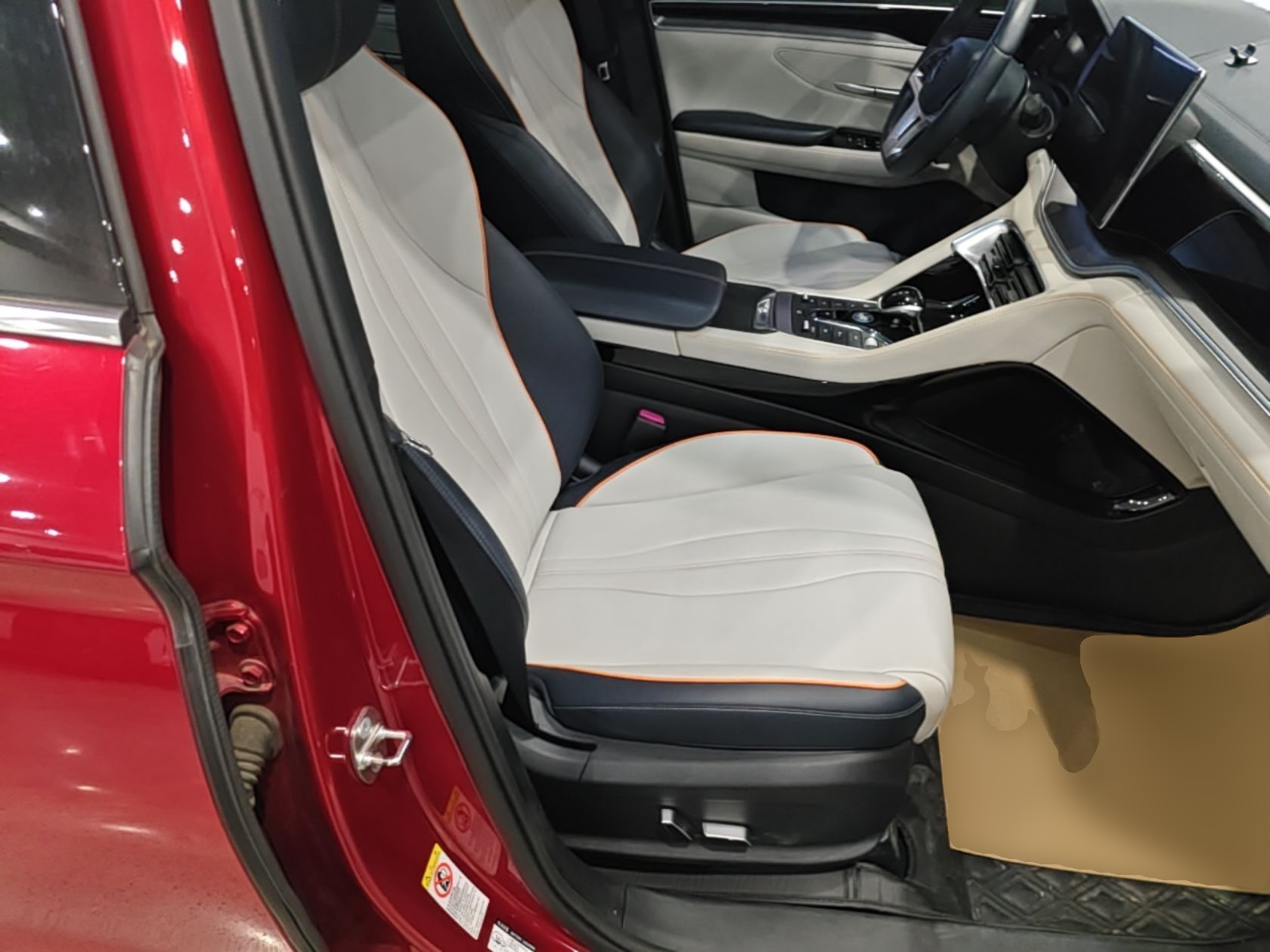 BYD Song PLUS New Energy 2021 EV Deluxe Model — снимка 19