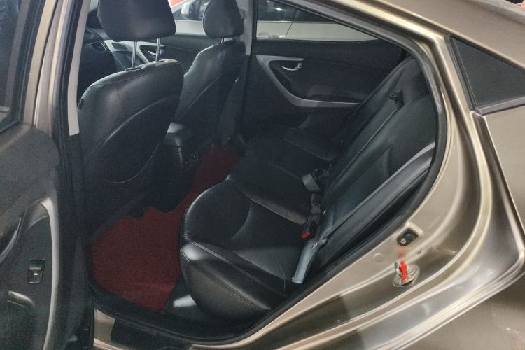 Used Hyundai Elantra (5th Generation / Langdong) 2015 1.6L Automatic Luxury Model