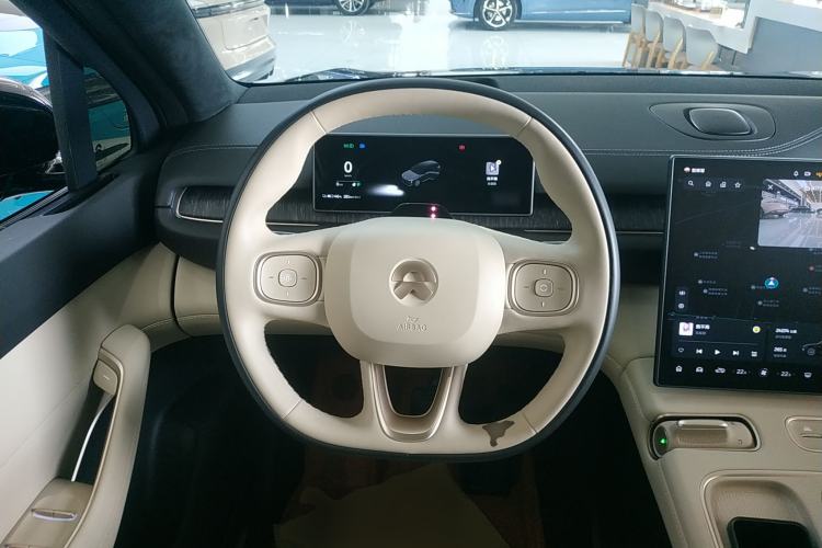 Used Nio ES6 2024 75 kWh
