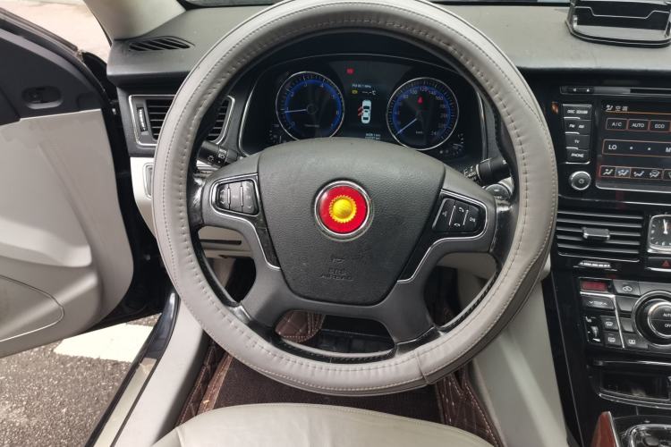 Used Hongqi H7 2013 2.0T Luxury Model
