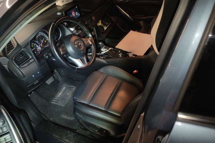 Used Mazda Atenza 2017 2.0L Blue Sky Luxury Edition
