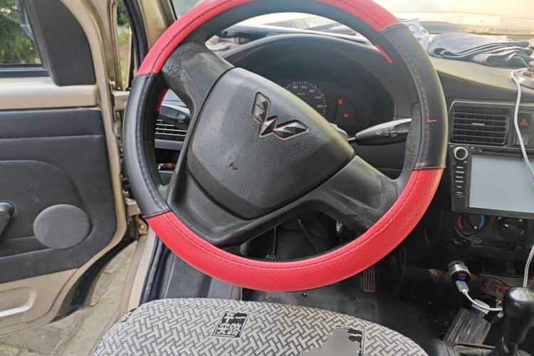 Used Wuling Rongguang 2012 1.5L Extended Basic Version
