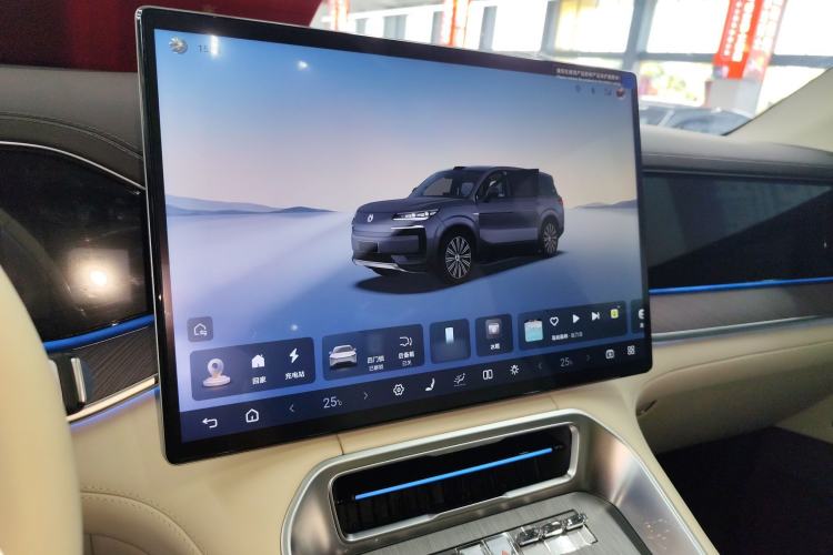 Used Denza N9 2025 Prestige Version
