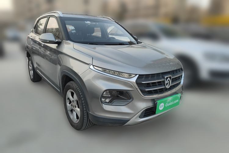 Used Baojun 510 2017 1.5L Automatic Fashion Model