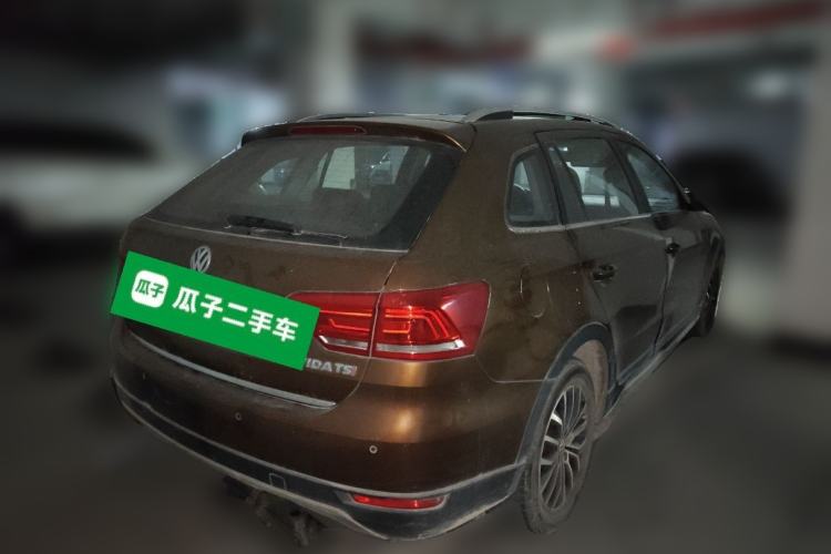 Used Volkswagen Cross Lavida 2014 1.4TSI DSG
