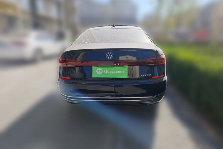 Used Volkswagen Passat 2023 Facelift 330TSI Luxury Edition