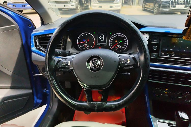 Used Volkswagen Polo 2019 Plus 1.5L Automatic Colorful Technology Edition Steering Wheel