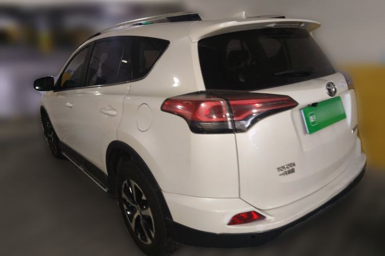 Used Toyota RAV4 2016 2.0L CVT Two-Wheel Drive Urban Edition China V Standard