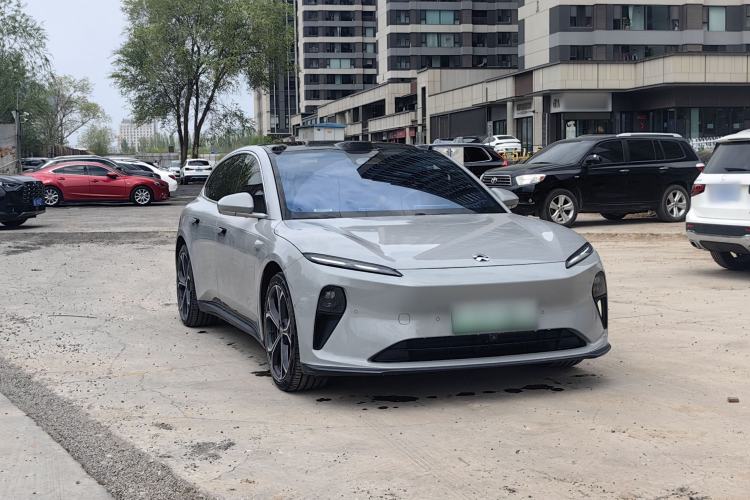 Used Nio ET5T 2023 75 kWh Touring Front Right 45 Deg