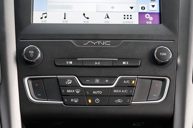 Used Ford Mondeo New Energy 2018 2.0 PHEV Smart-Controlled Fashion Edition China VI Standard
