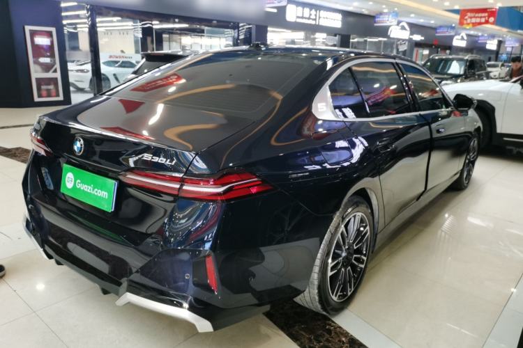 Used BMW 5 Series 2025 530Li Leading Model M Sport Package