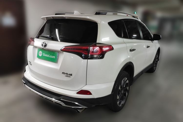 Used Toyota RAV4 2016 2.5L Automatic 4x4 Elite Edition