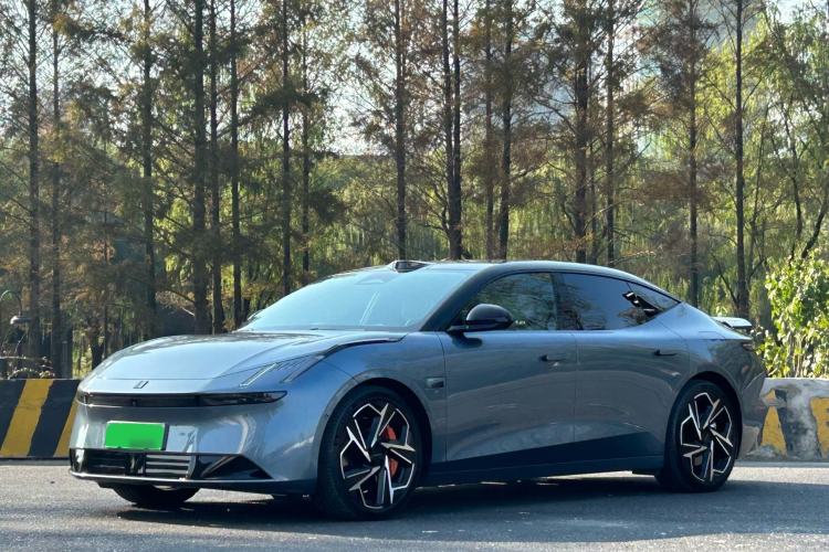 Used Lynk & Co Z10 2025 95 kWh 702 km All-Wheel Drive Intelligent Driving Ultra
