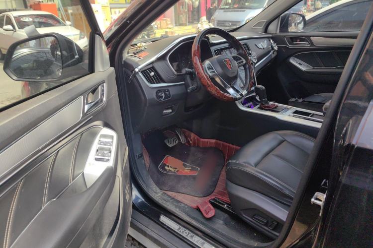 Used Roewe RX5 2016 20T Two-Wheel Drive Automatic Internet Smart Edition Driver Seat