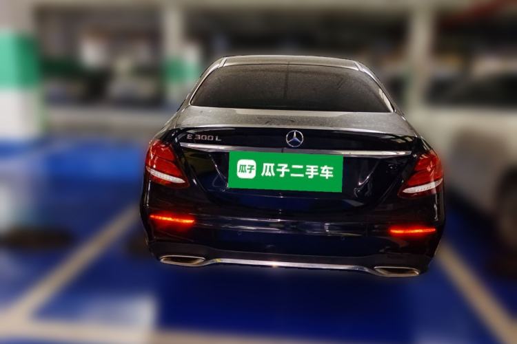 Used Mercedes-Benz E-Class 2017 E 300 L Sporty and Stylish Model