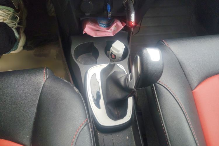 Used Haval H1 2017 Red-Label 1.5L AMT Luxury Model Gear Lever