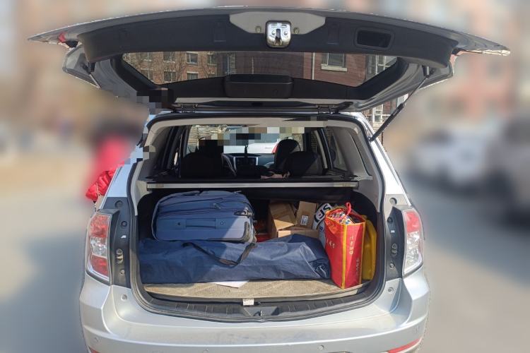 Used Subaru Forester 2011 2.5XS Automatic Luxury Edition Trunk