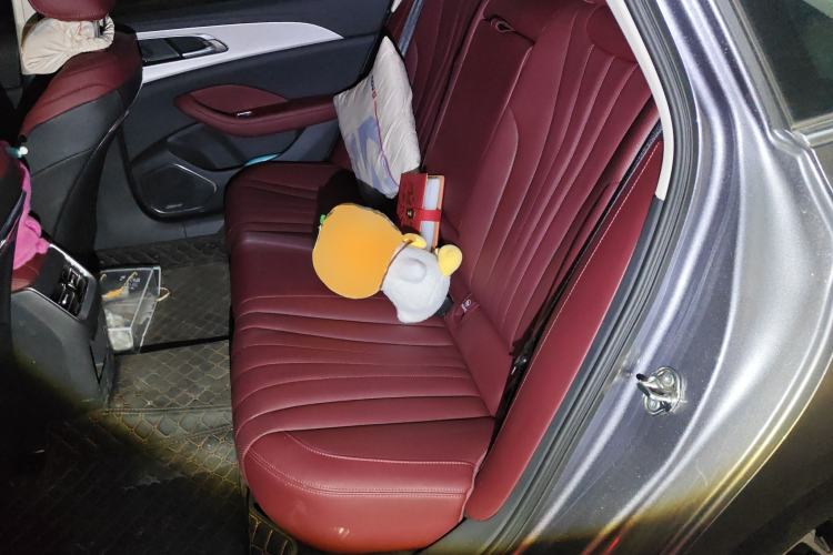 Used Hongqi H5 2025 1.5T DCT Qiyun 500 000th Unit Commemorative Edition Left Rear Seat