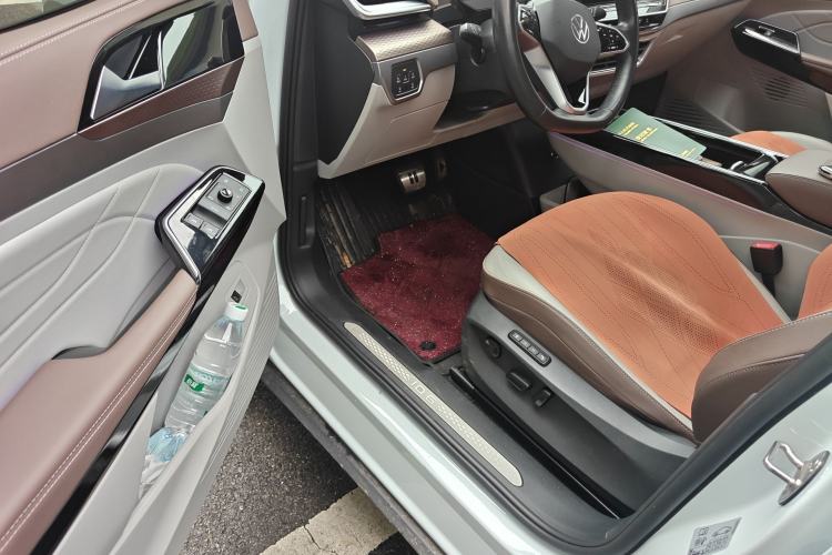 Used Volkswagen ID.6 X 2022 Smart Enjoyment Long-Range Edition Driver Seat