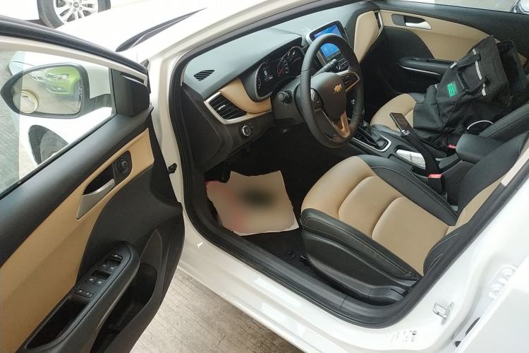 Used Chevrolet Monza 2020 320 Automatic Enjoyment Edition Driver Seat